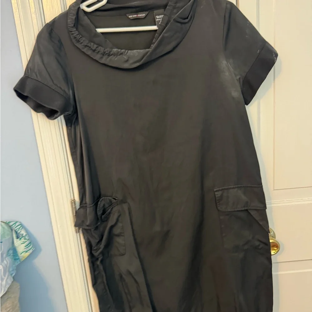 Chic 🖤 Effortless Black Utility Tunic Dress | New York & Company 🖤 - Picture 6 of 6